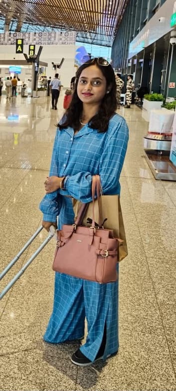 Profile photo of Chahat, Economics tutor at Wiingy