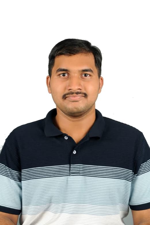 Profile photo of Rachan , Economics tutor at Wiingy