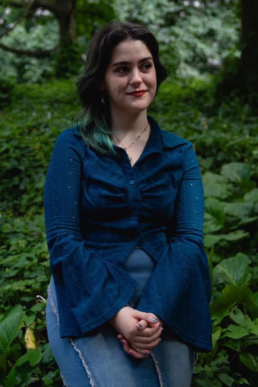 Profile photo of Emilie, Singing tutor at Wiingy