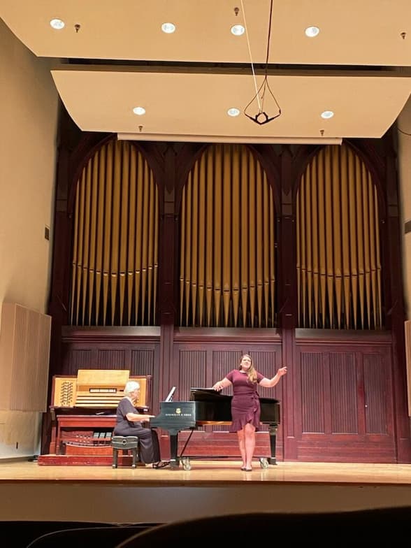 Profile photo of Bethany, Piano tutor at Wiingy