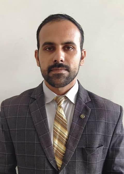 Profile photo of Lokesh, Chemistry tutor at Wiingy