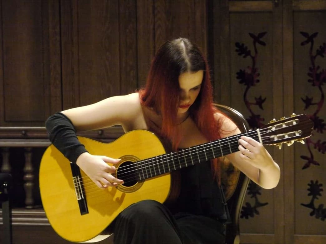 Profile photo of Aleksandra, Guitar tutor at Wiingy