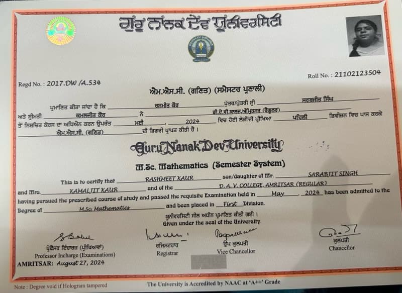 Verified degree or teaching certification of Rashmeet