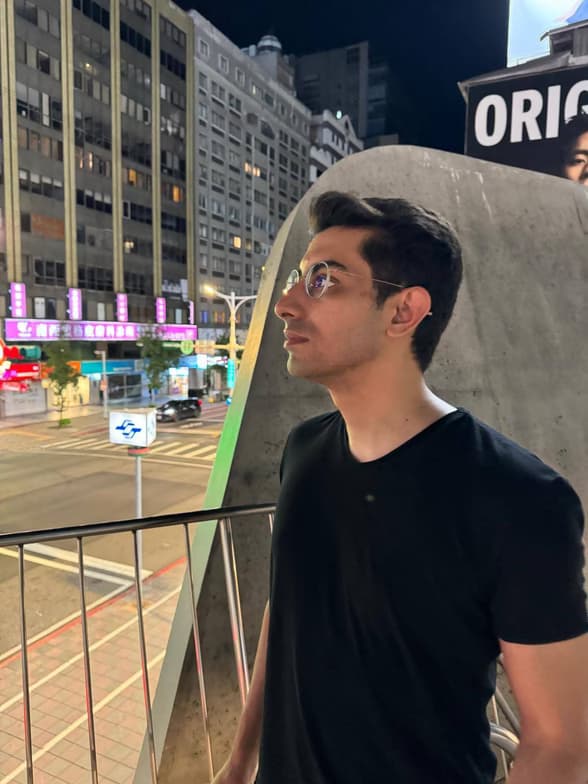 Profile photo of Liam, Physics tutor at Wiingy