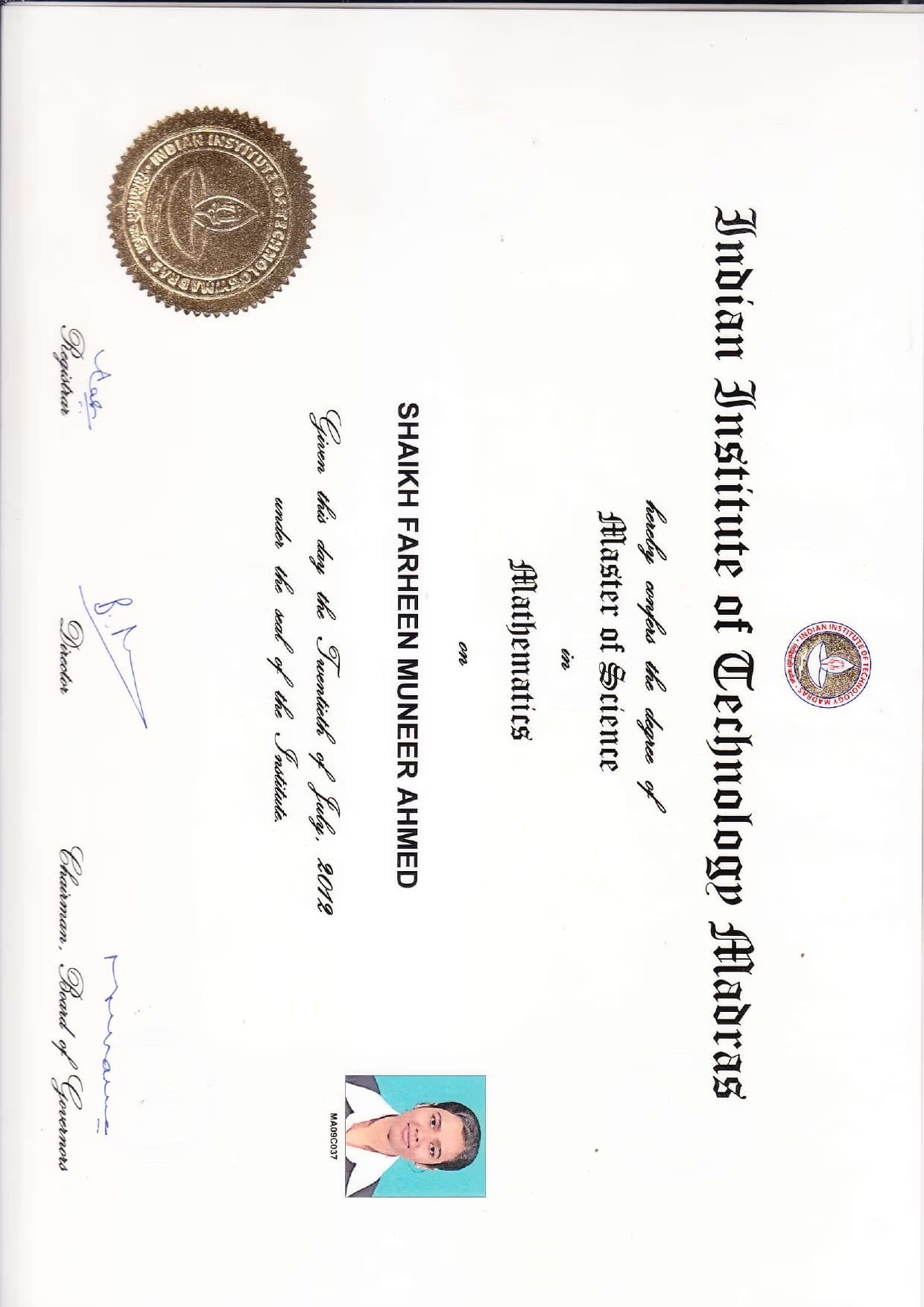 Farheen graduated from Mumbai University